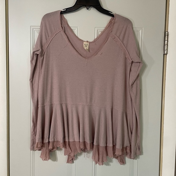 Free People Size XS Tangerine Tee in Mauve pink top blouse long sleeve - Picture 1 of 5